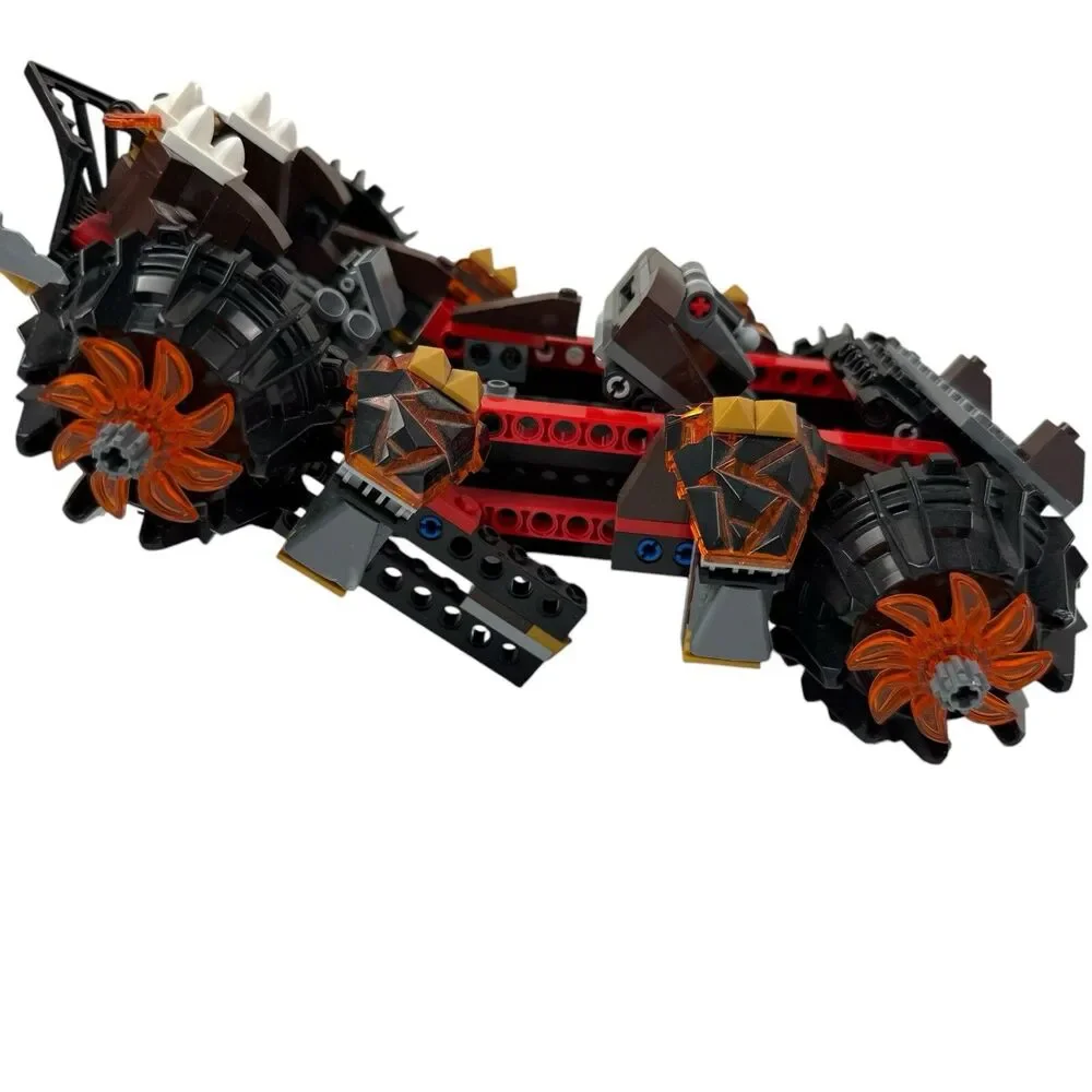 LEGO Nexo Knights General Magmar's Siege Machine of Doom 70321 Incomplete Set